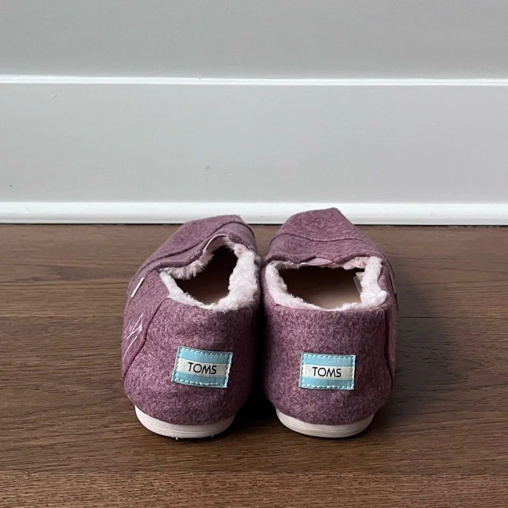 TOMS Embroidered Two Tone Felt Faux Fur Alpargata Shoes Size 10 Canyon Rose Pink